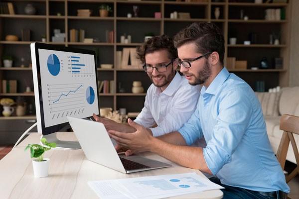 ERP como Vantagem Competitiva: Por que Empresas com ERP Crescem Mais Rápido